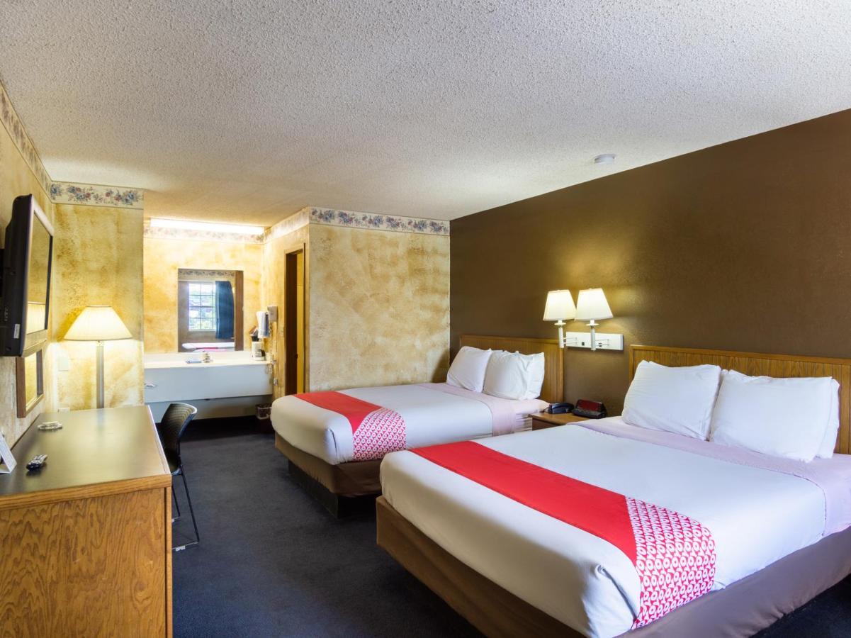 Hotel Oyo Osage By Of The Ozarks 2*